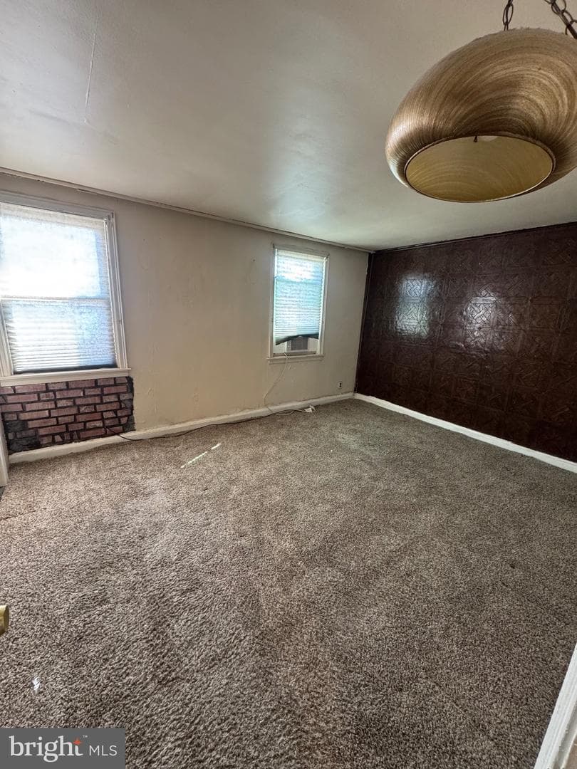 2135 Homer Street photo 8