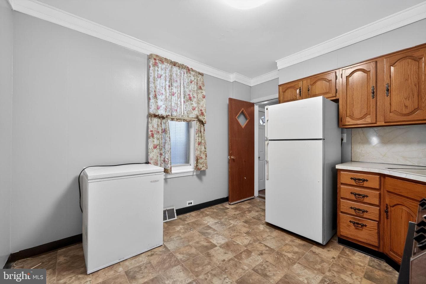3319 N Sydenham Street photo 10