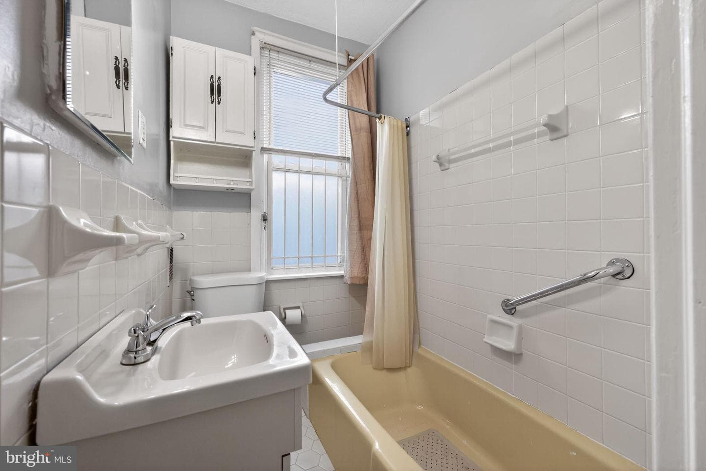 3319 N Sydenham Street photo 22