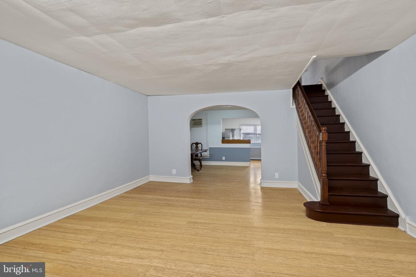 6904 Chelwynde Avenue photo 7