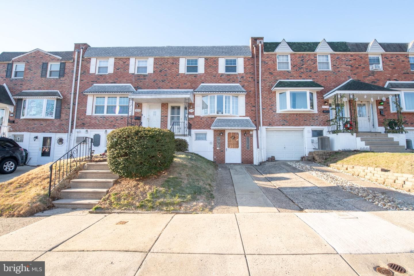 3210 Ancona Road photo 2