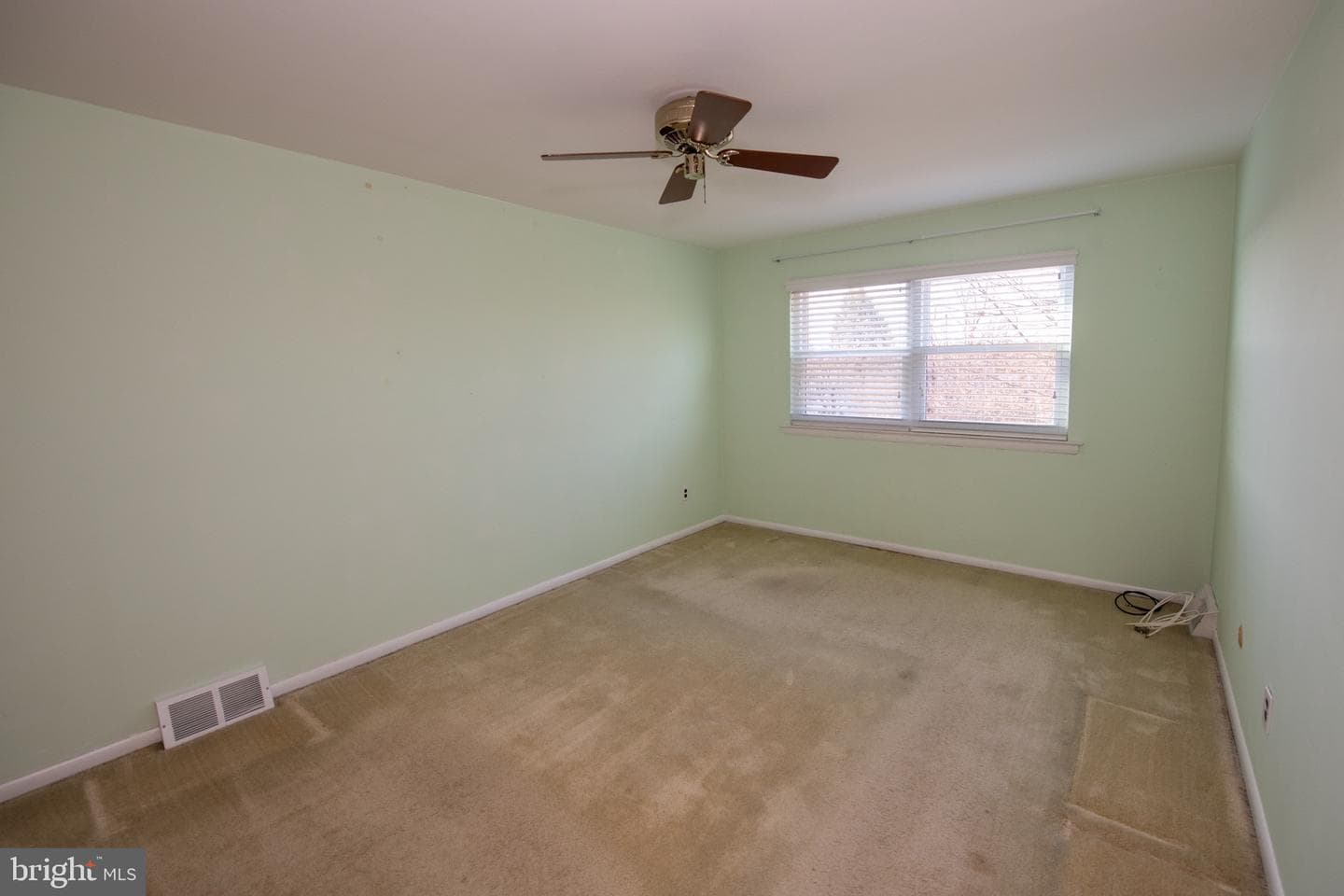 3210 Ancona Road photo 32