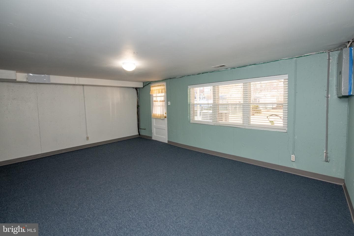 3210 Ancona Road photo 39