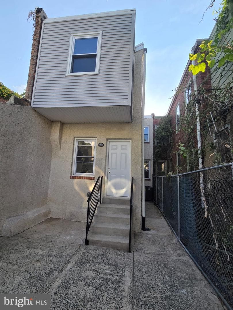 415 N 59th Street photo 22