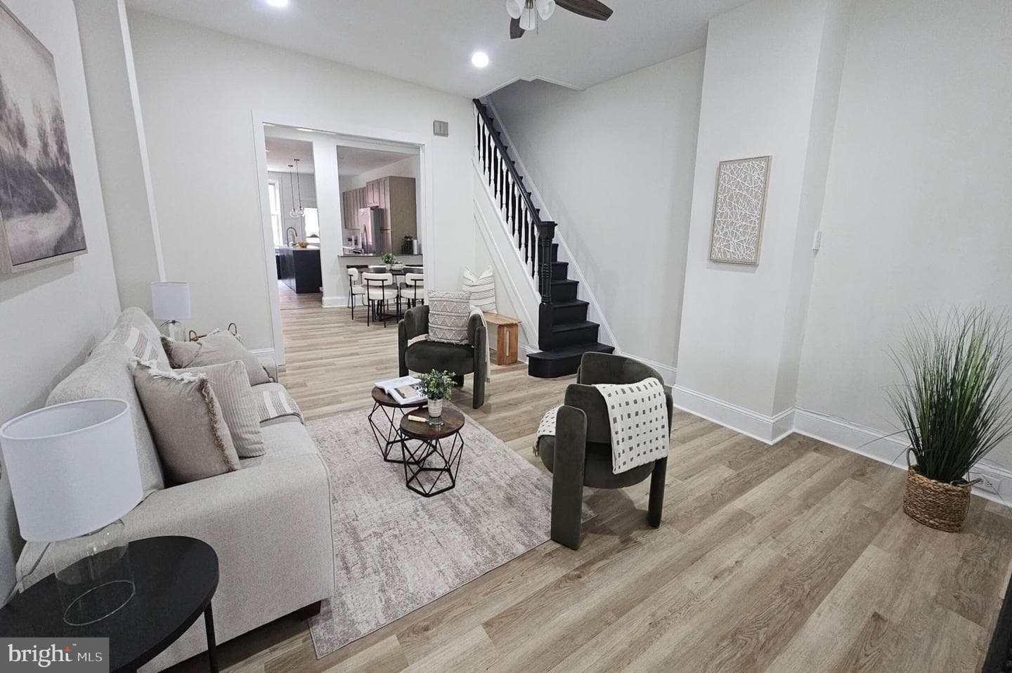 5457 Cedar Avenue photo 4