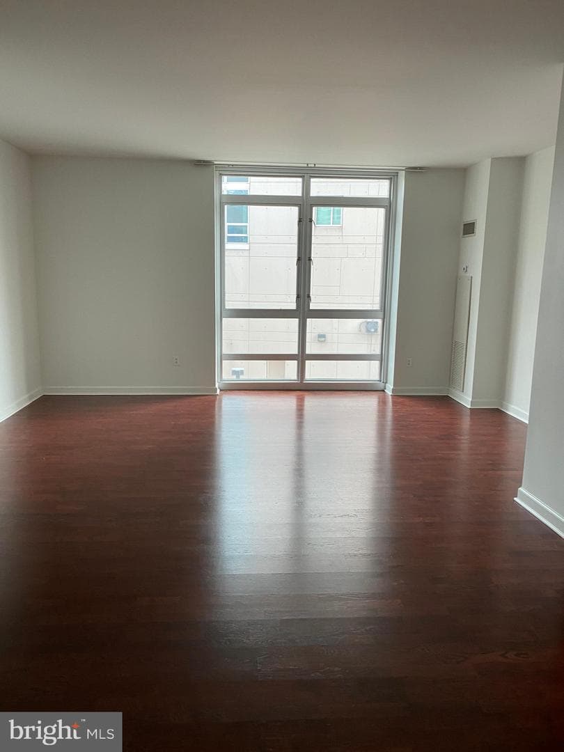 901 N Penn Street #f207 photo 3
