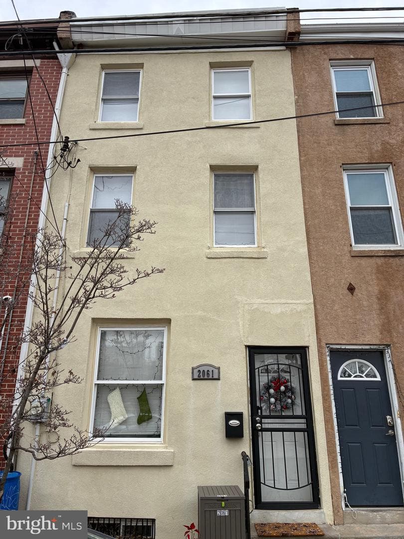 2061 E Hagert Street, Philadelphia