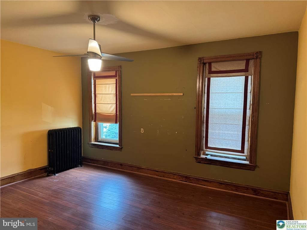 486 Roxborough Avenue photo 19