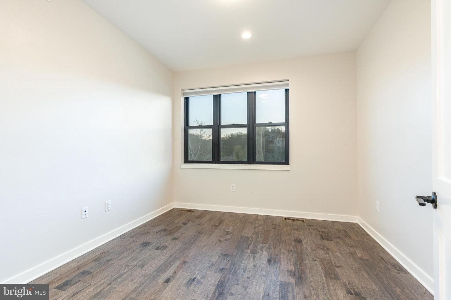 4523 Riverside Way photo 32