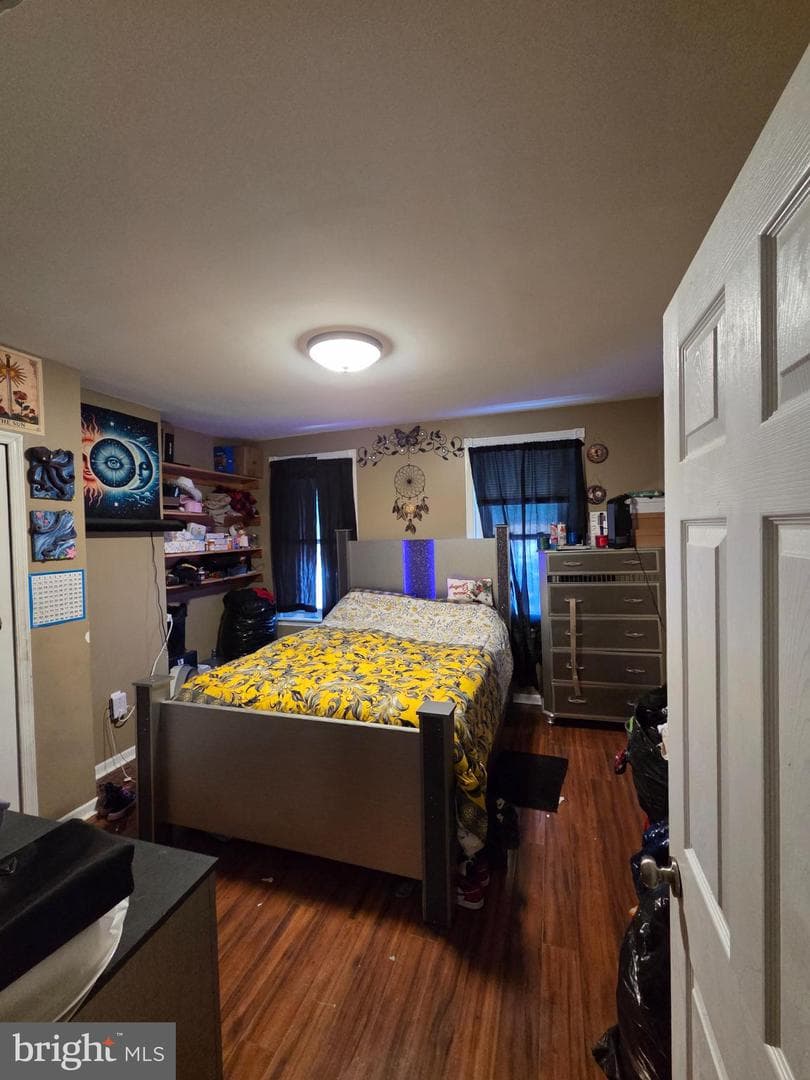 2069 Margaret Street photo 6