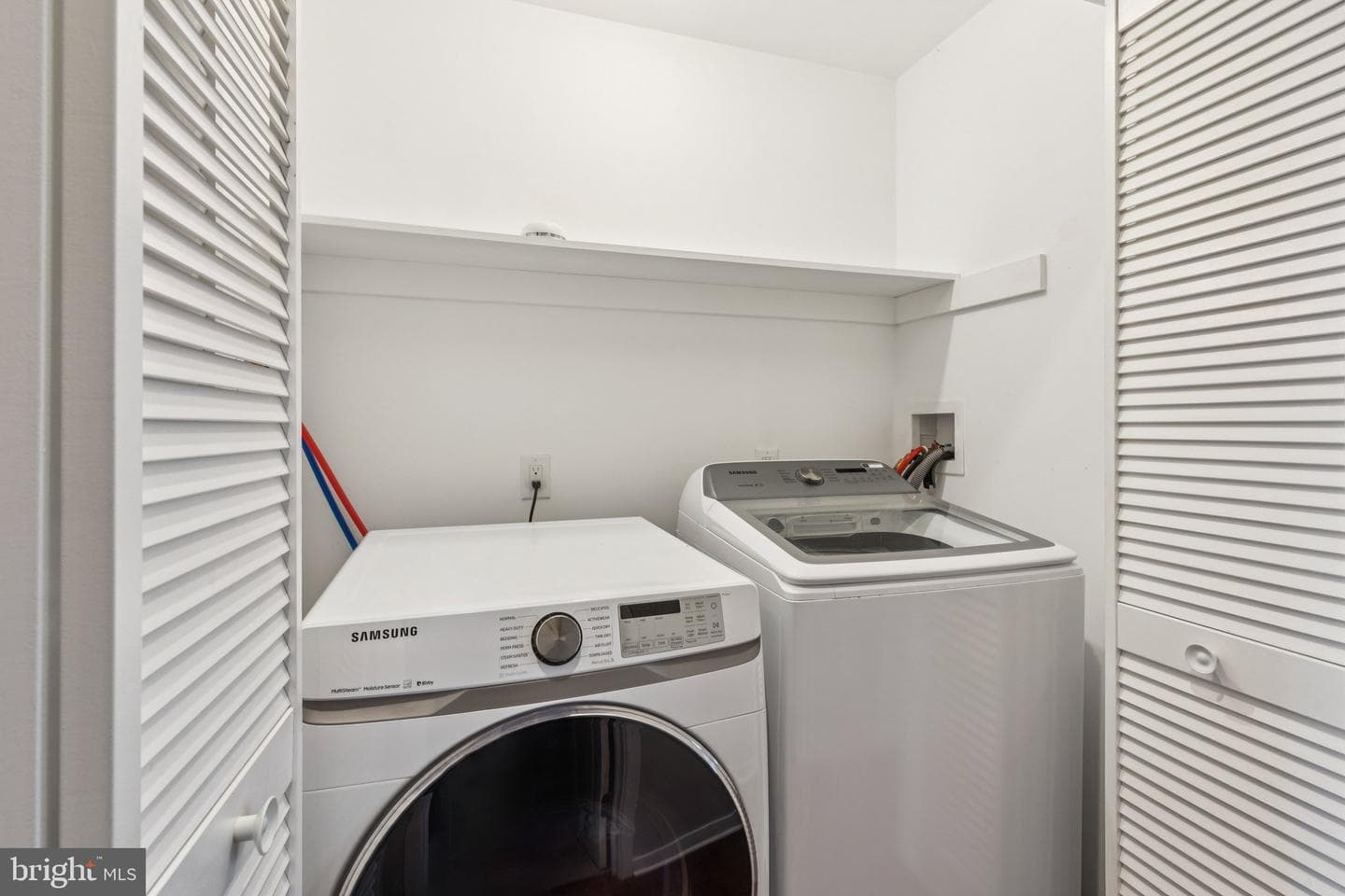3828 Manor Street photo 32
