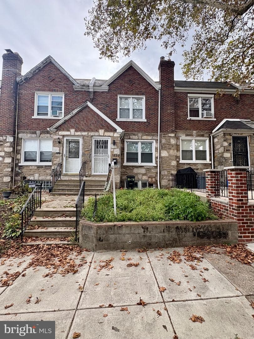 1822 Nolan Street photo 2