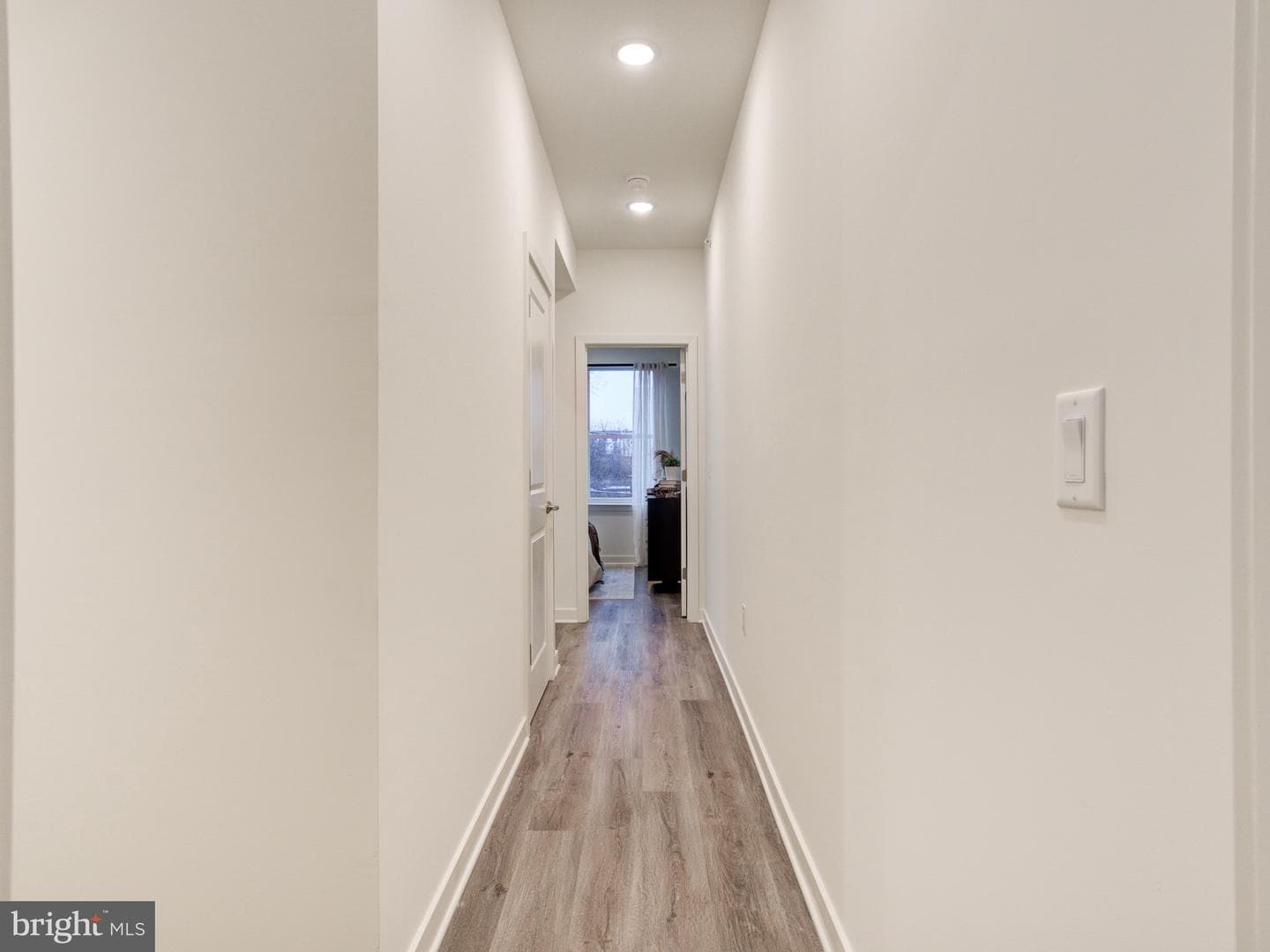 2855 Amber Street photo 8