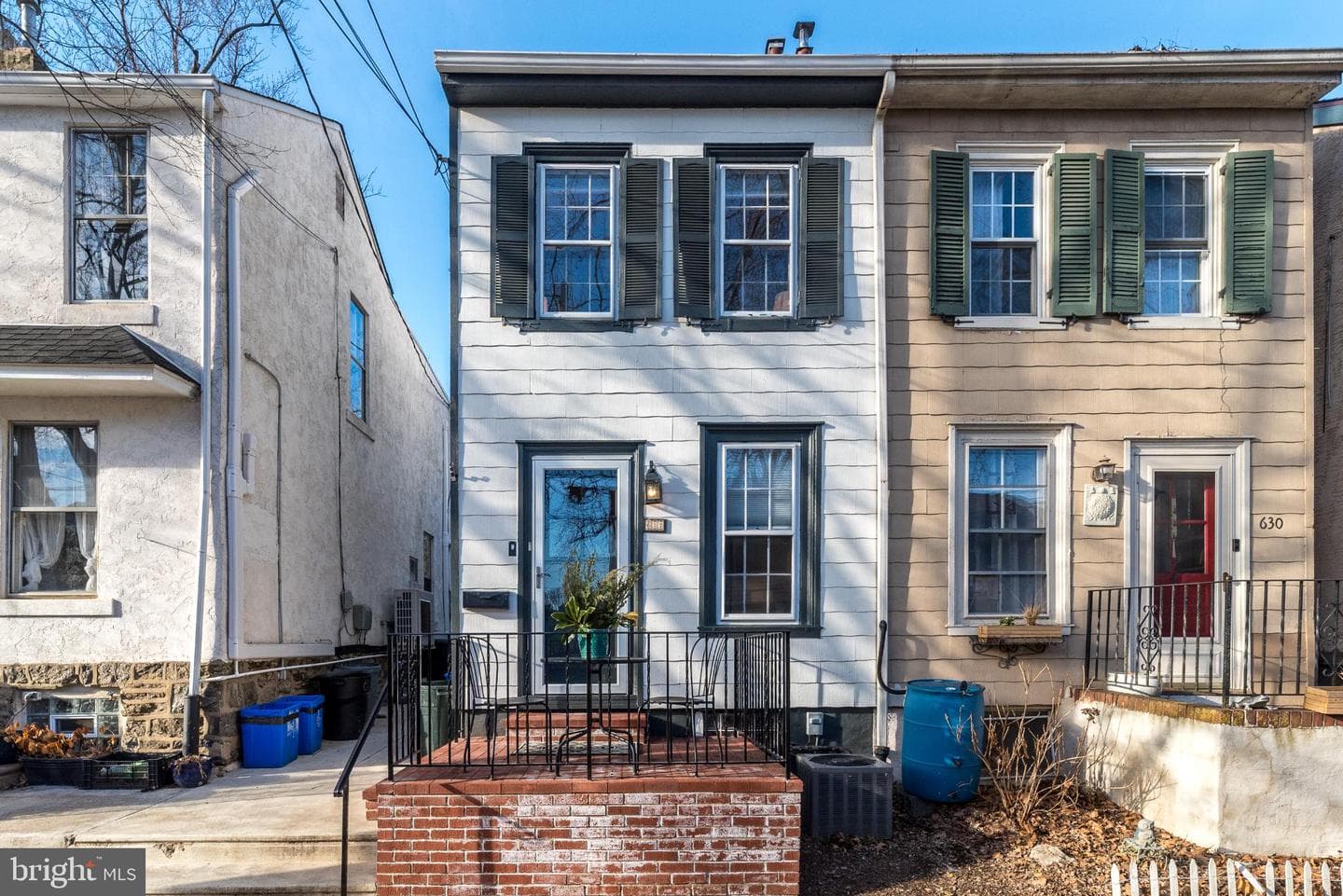 632 W Naomi Street photo 2