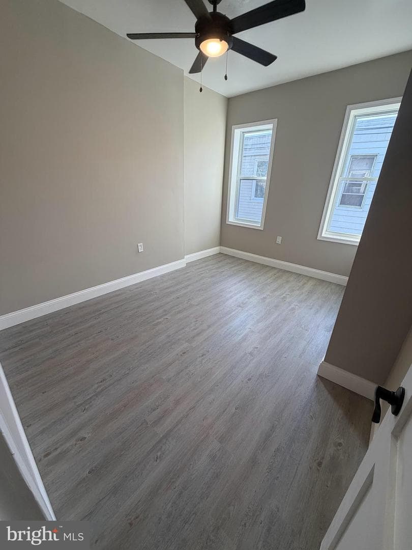 2712 N Hicks Street photo 18
