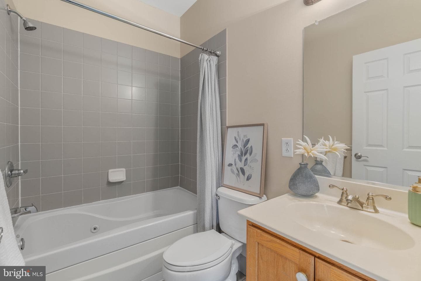 1302 N 31st Street #b photo 24