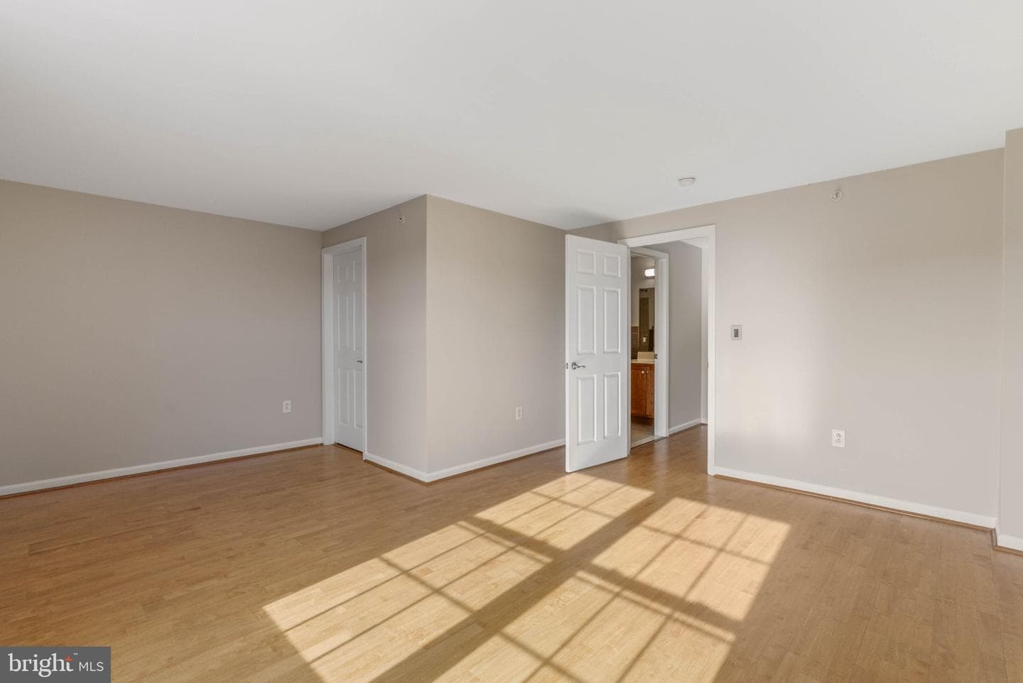 1302 N 31st Street #b photo 26