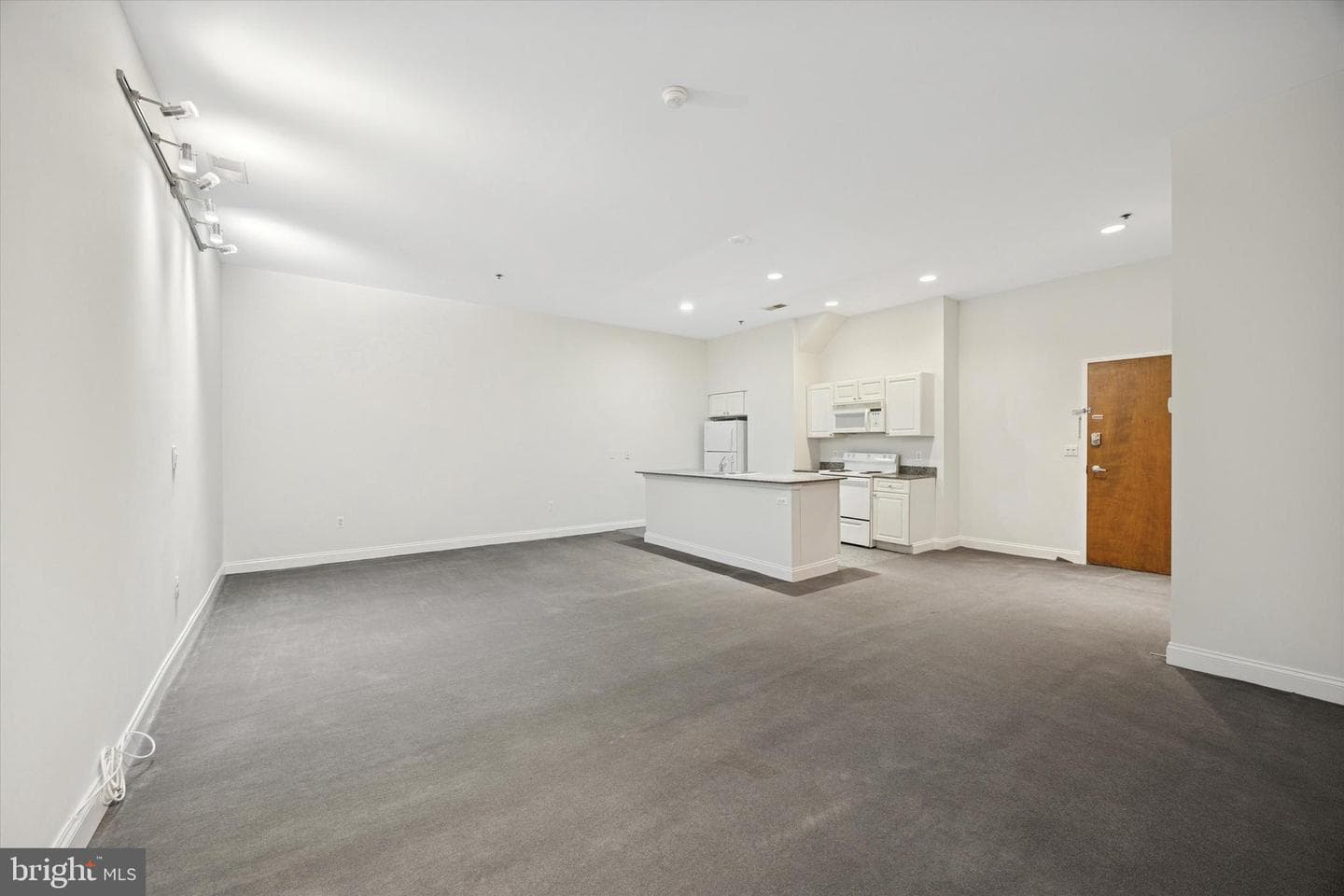 1001 Chestnut Street #205w photo 12