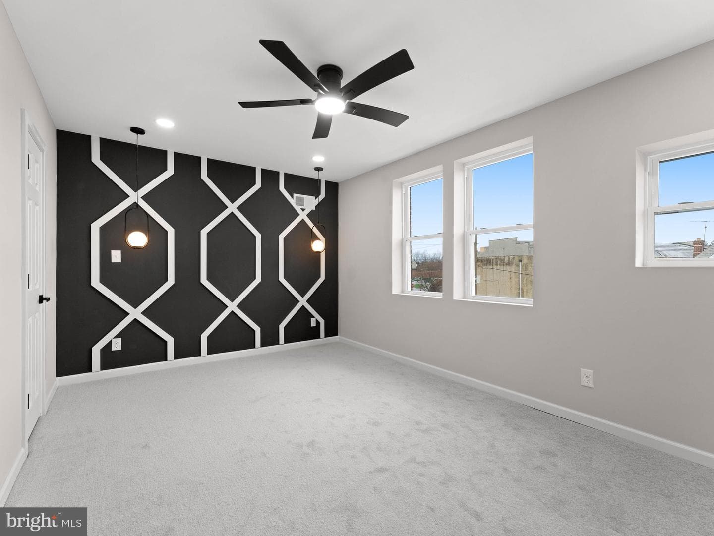 7246 Forrest Avenue photo 16