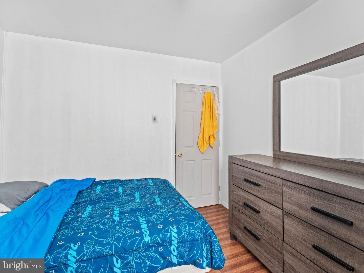 944 E Russell Street photo 15
