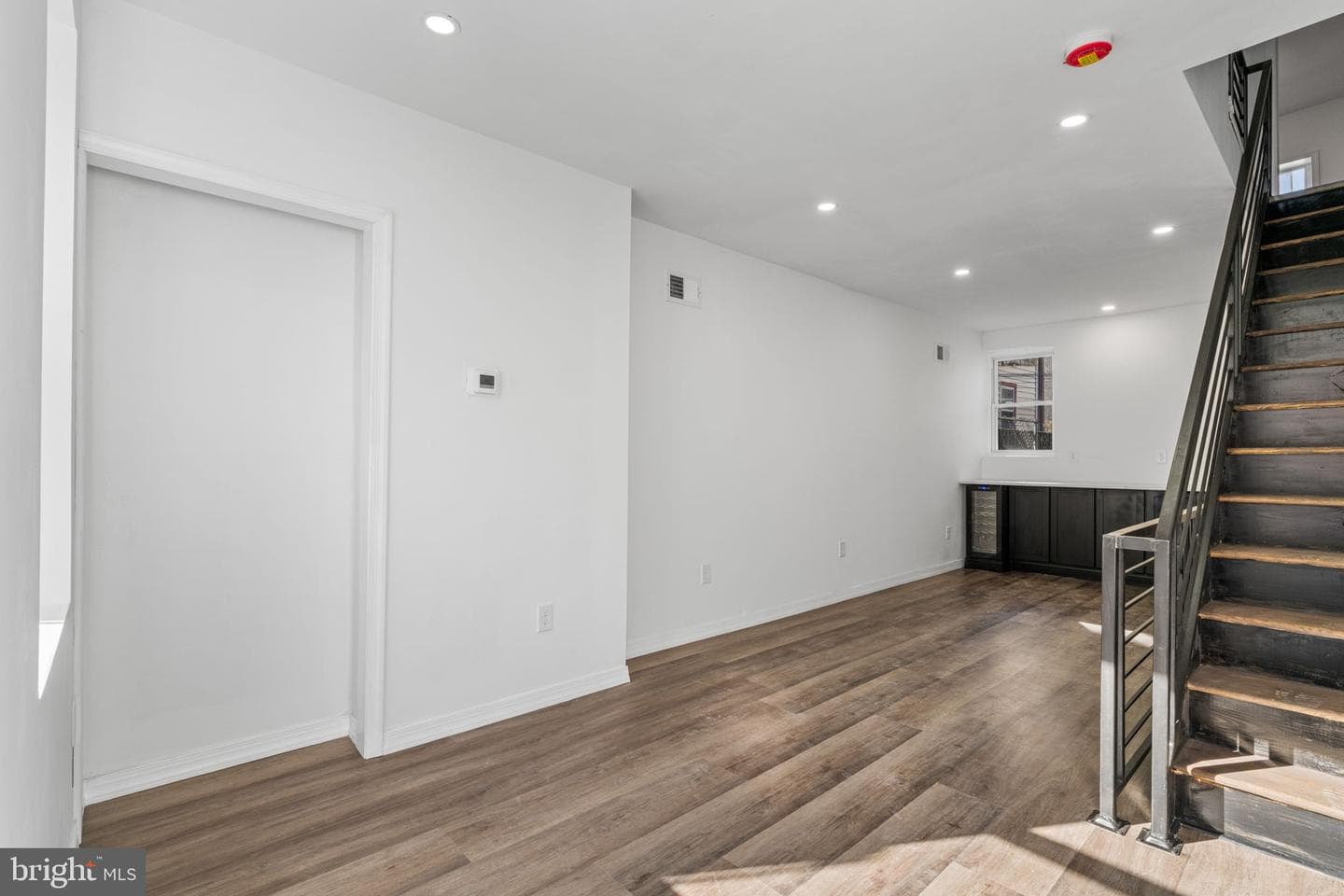 3058 Tilton Street photo 3