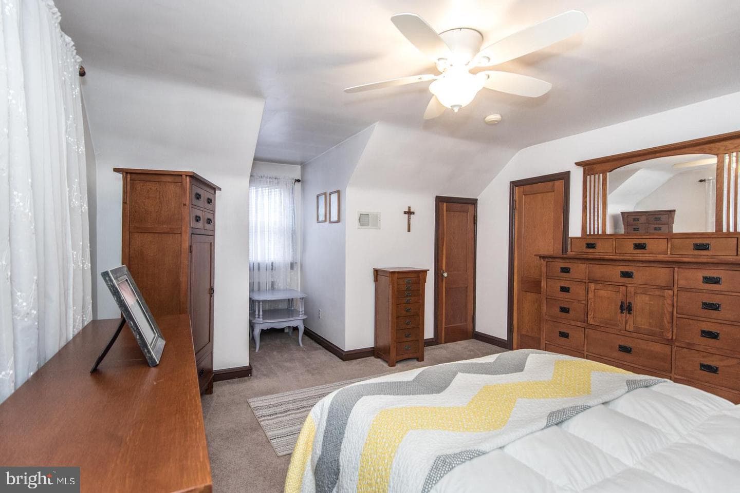 4607 Aubrey Avenue photo 33