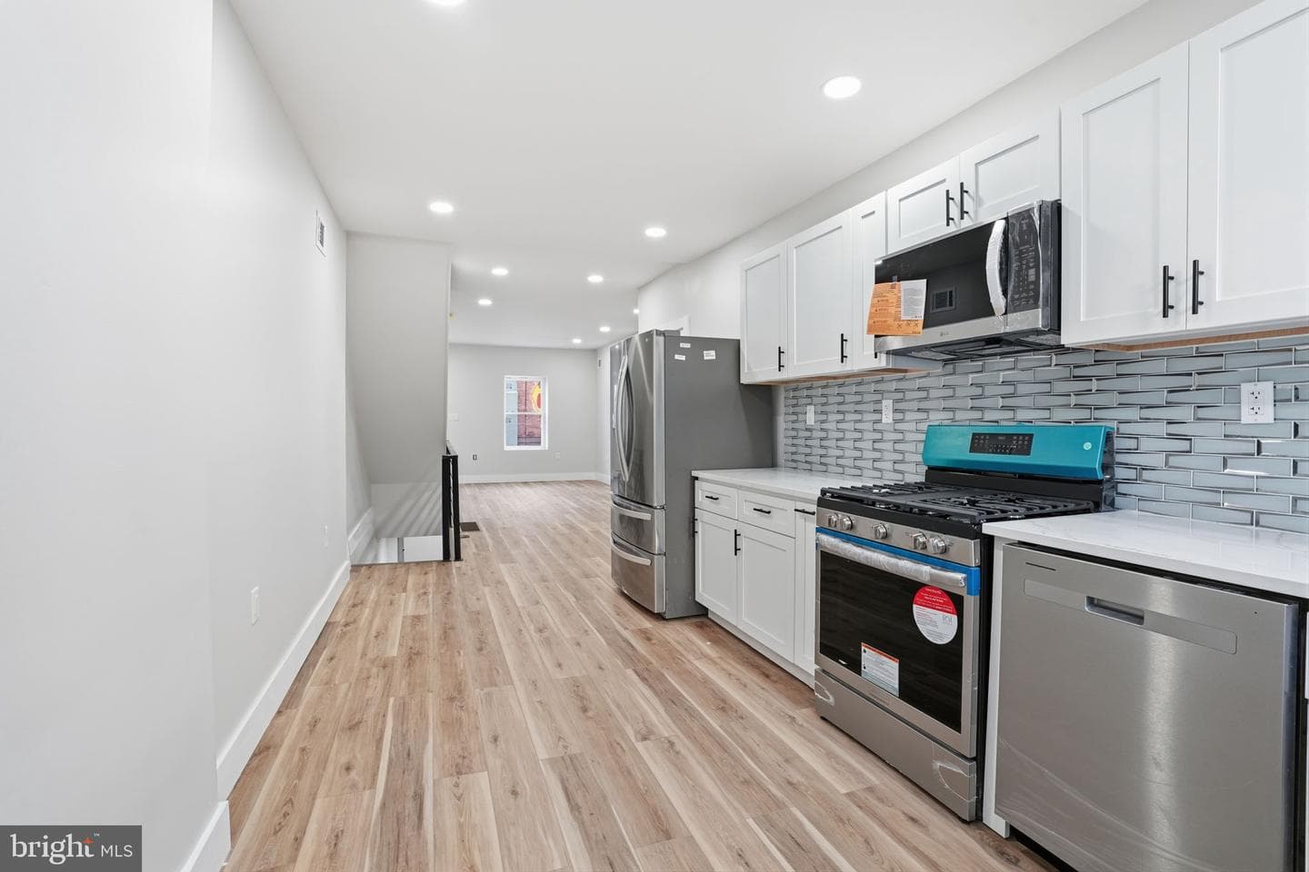 2538 S Sheridan Street photo 8