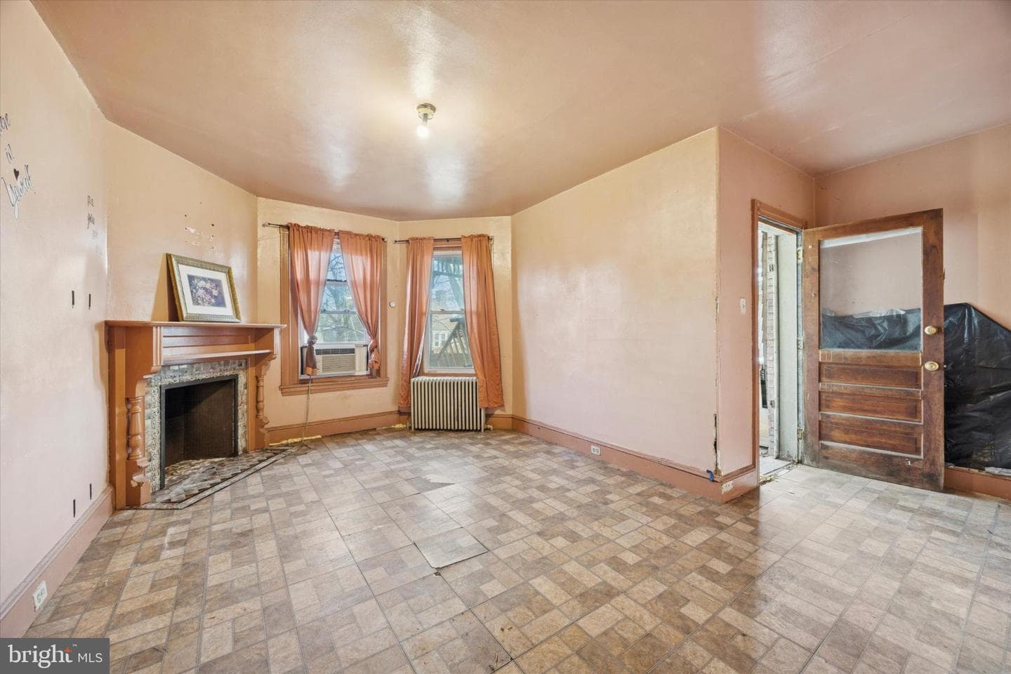 5124 Newhall Street photo 19