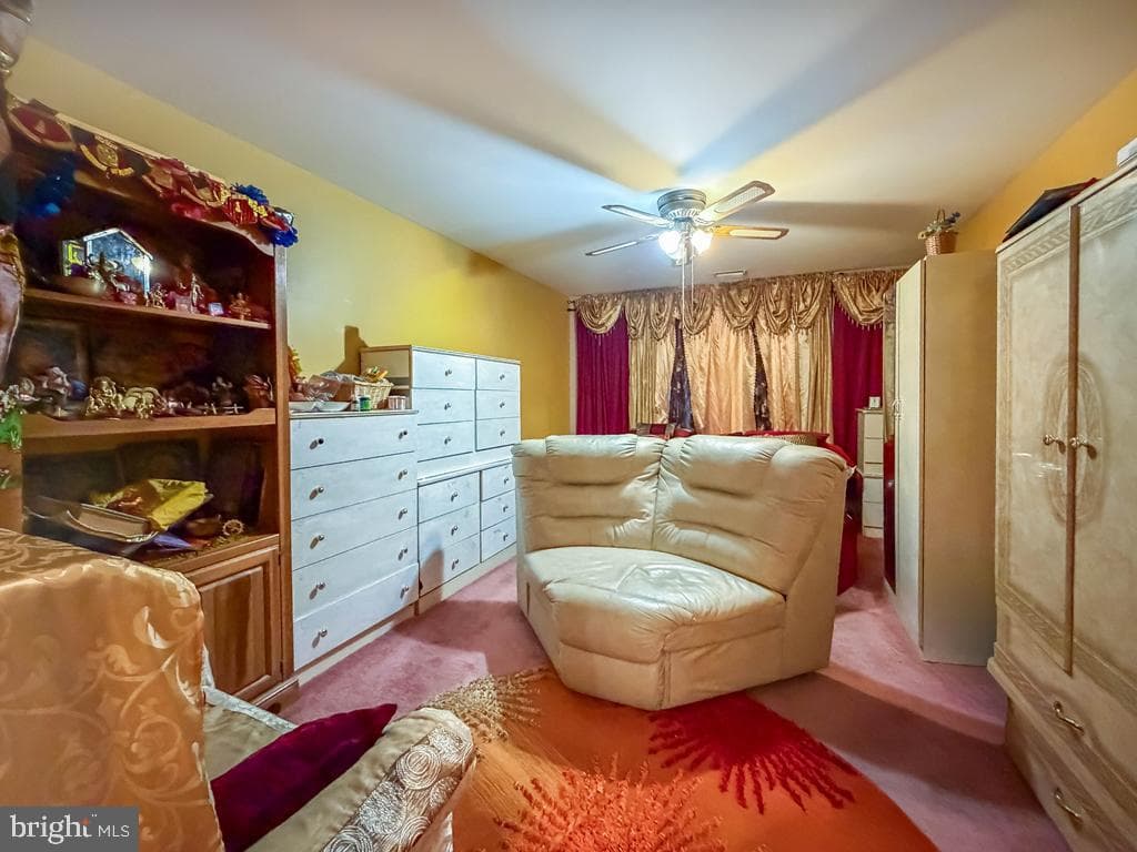 72203 Delaire Landing Road #203 photo 14