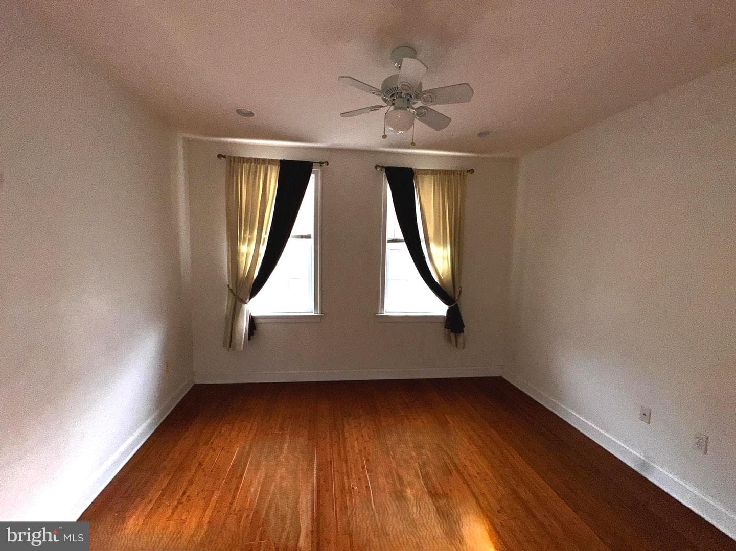 1725 Federal Street photo 10