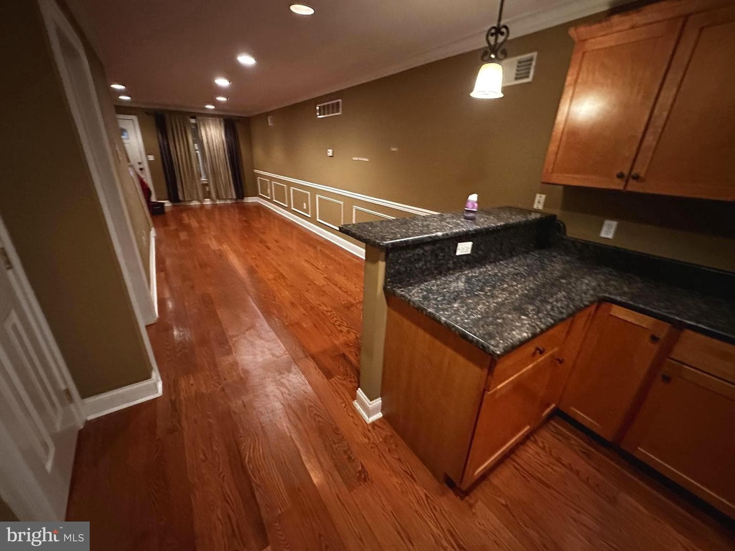 1725 Federal Street photo 3