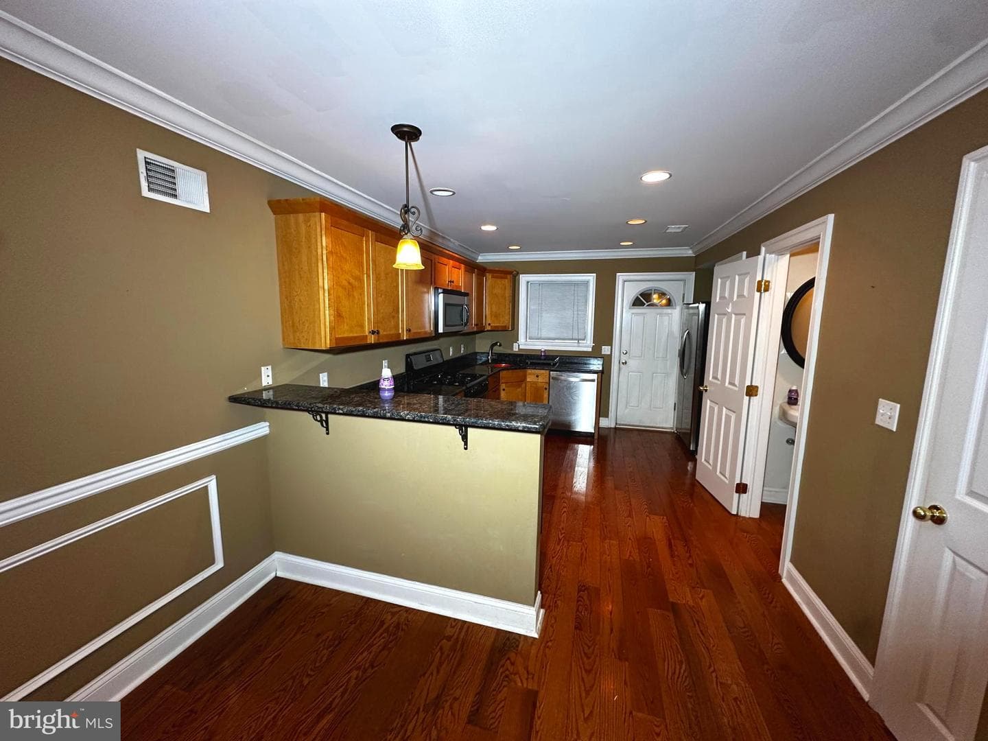 1725 Federal Street photo 4