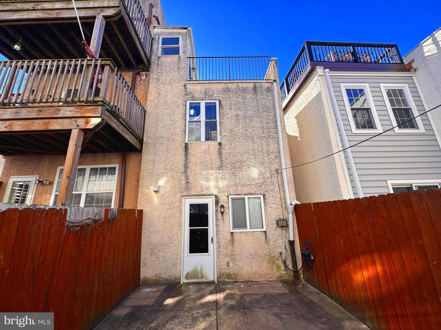 1725 Federal Street photo 7
