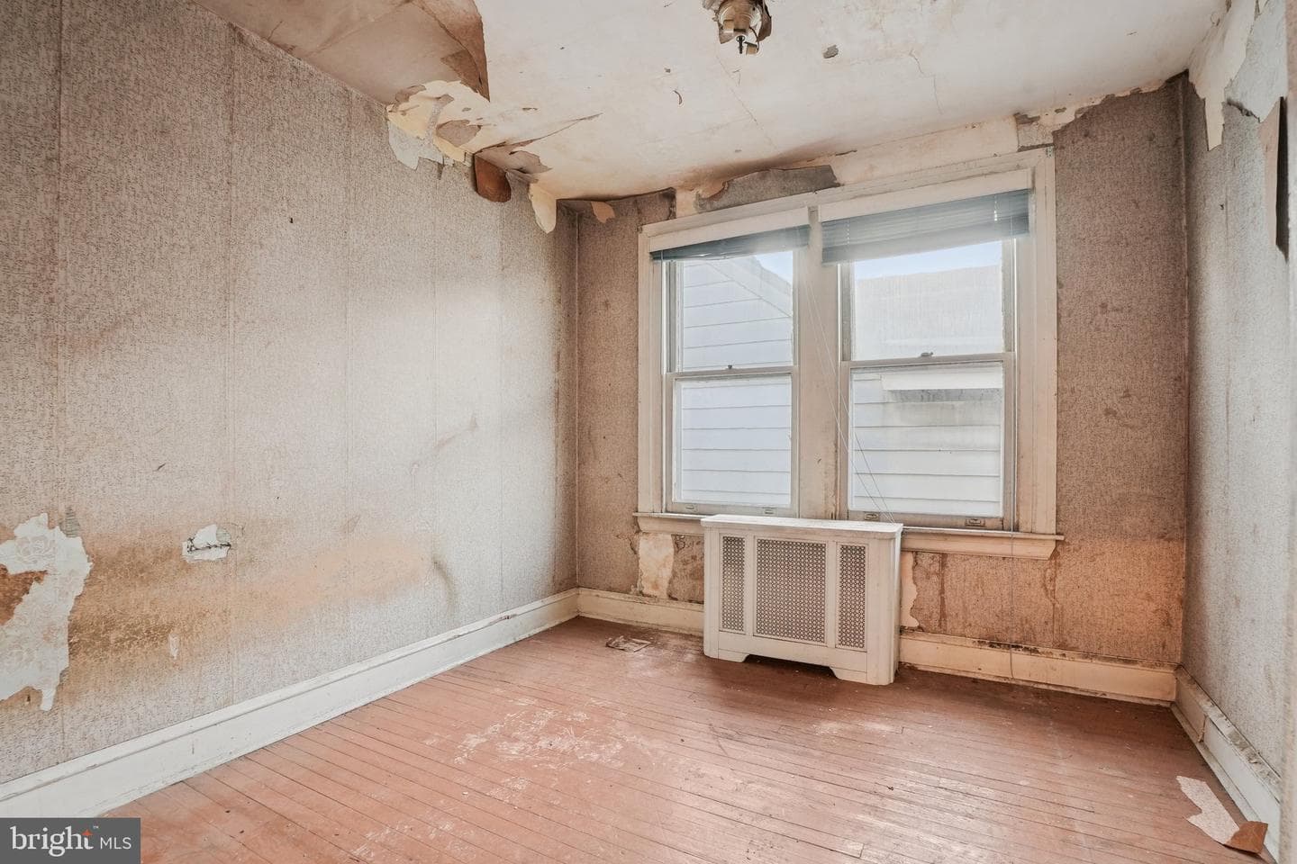 5322 James Street photo 21