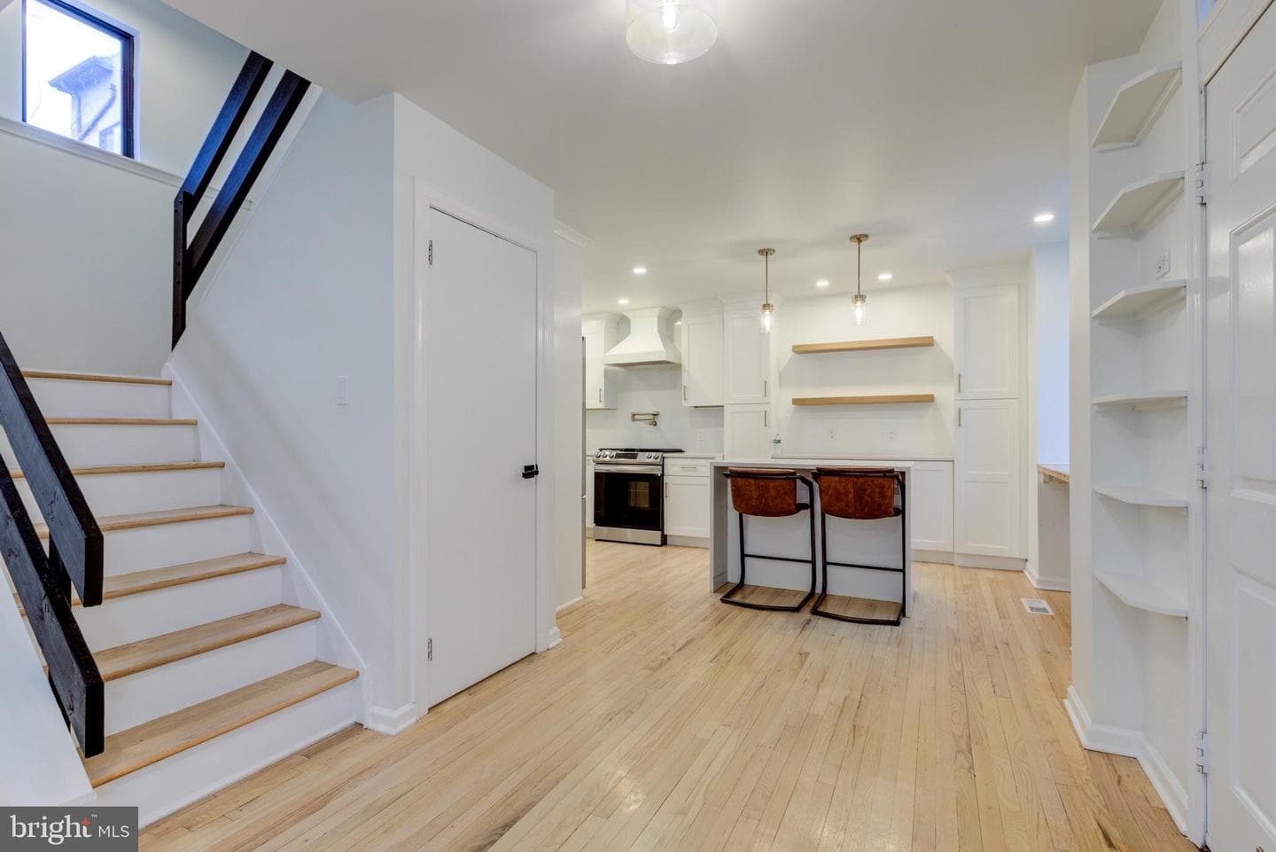 515 S 10th Street #h photo 3