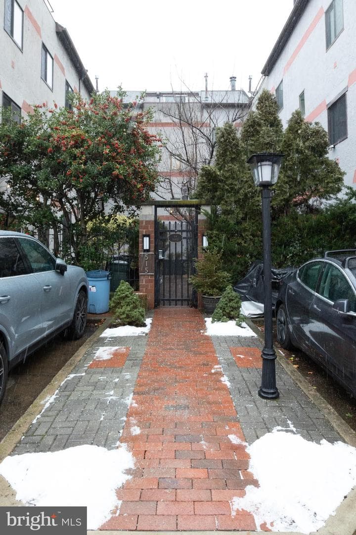 515 S 10th Street #h photo 40