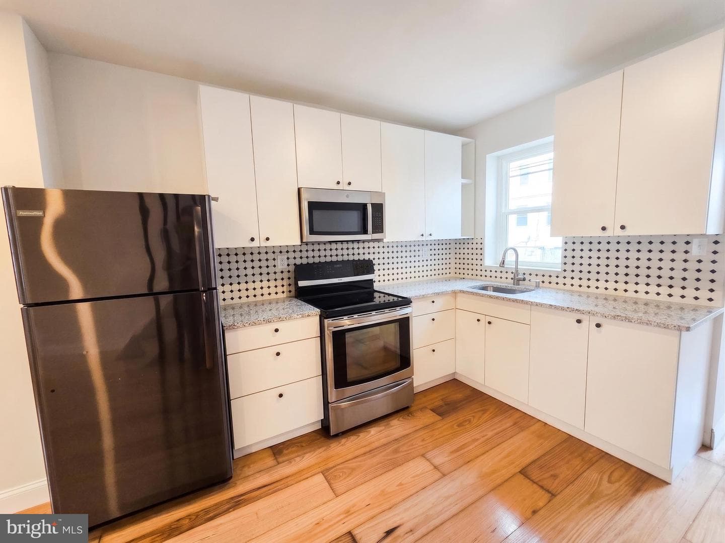 2079 Anchor Street photo 11