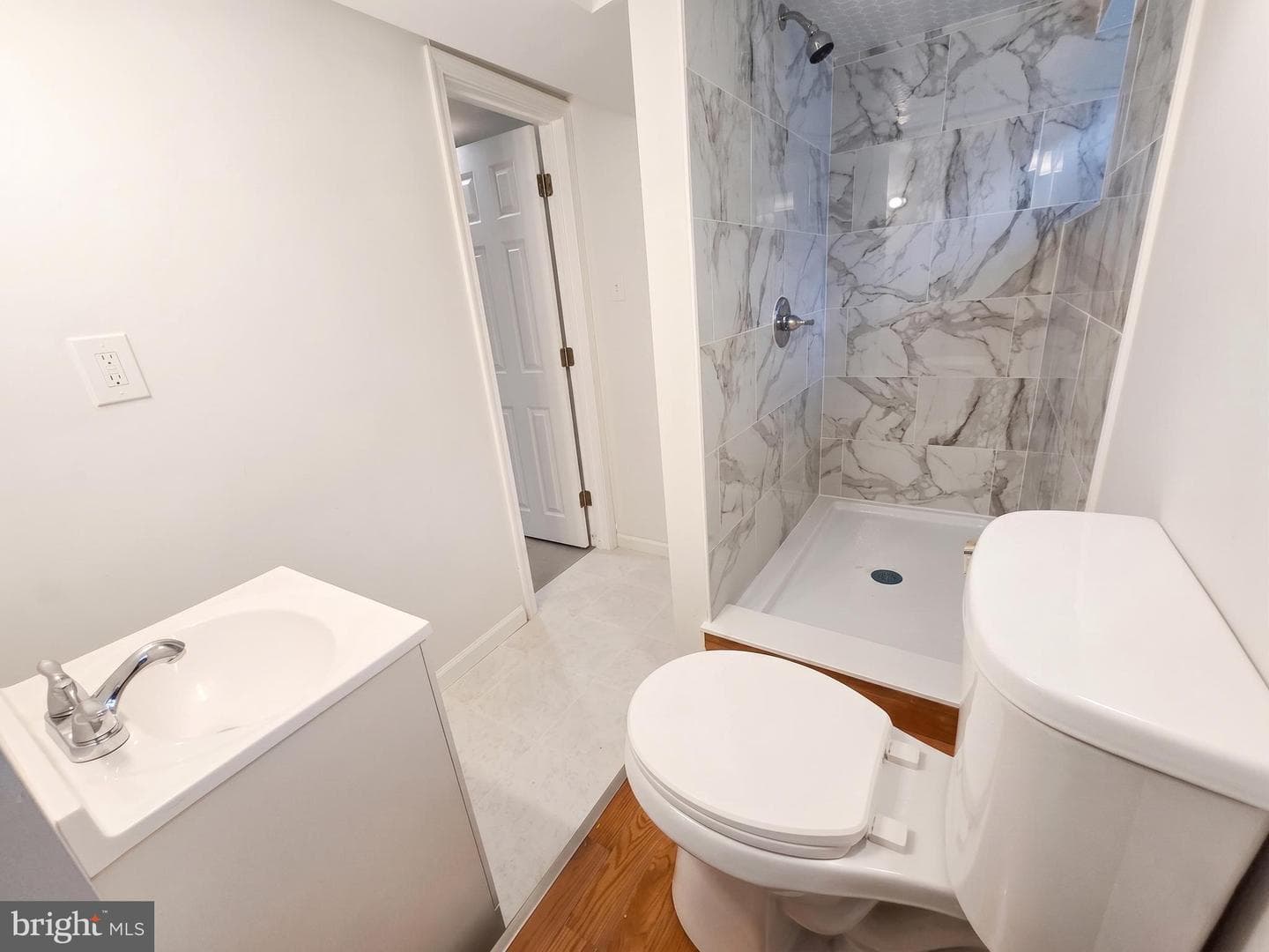 2079 Anchor Street photo 13
