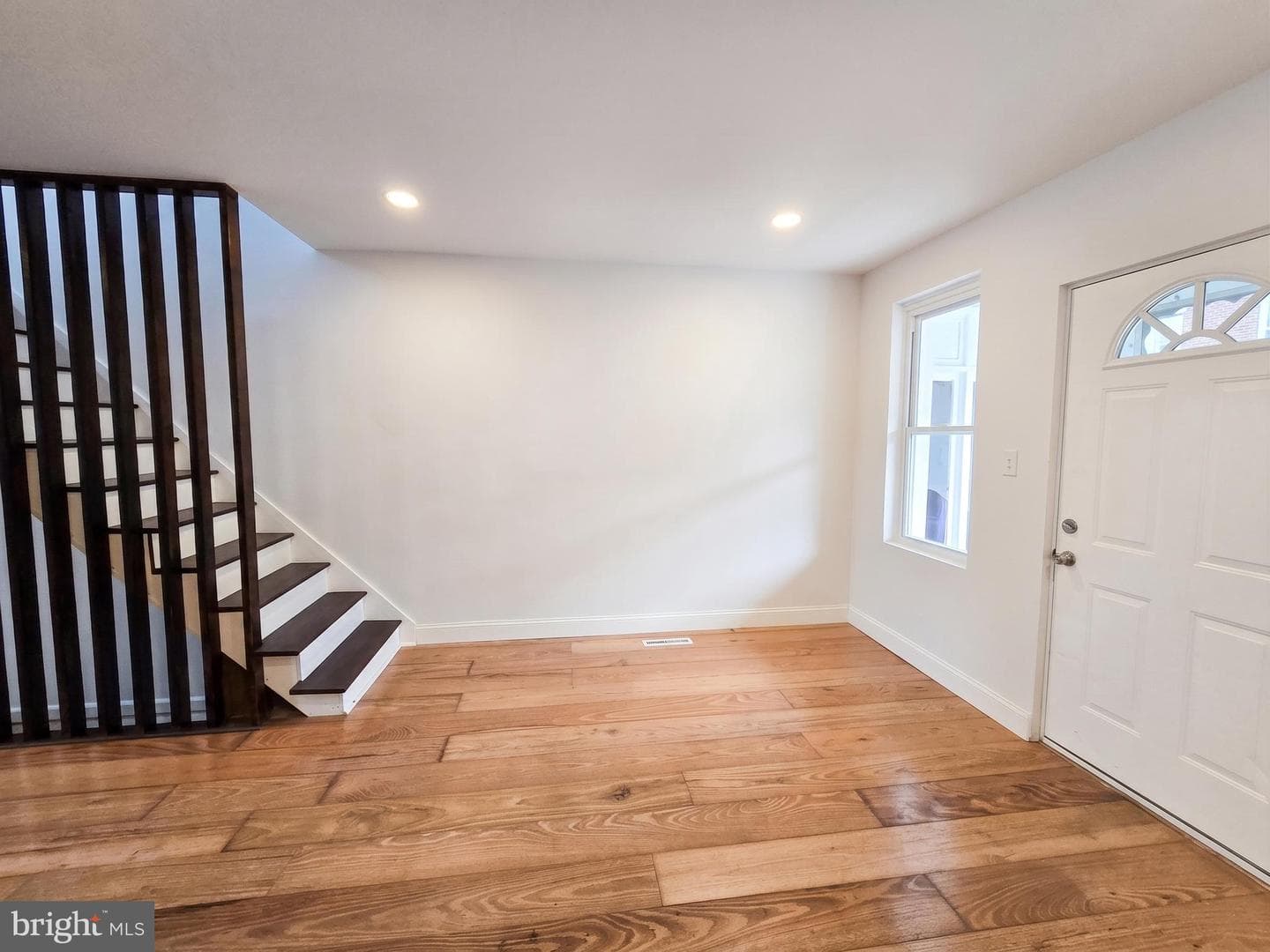 2079 Anchor Street photo 8