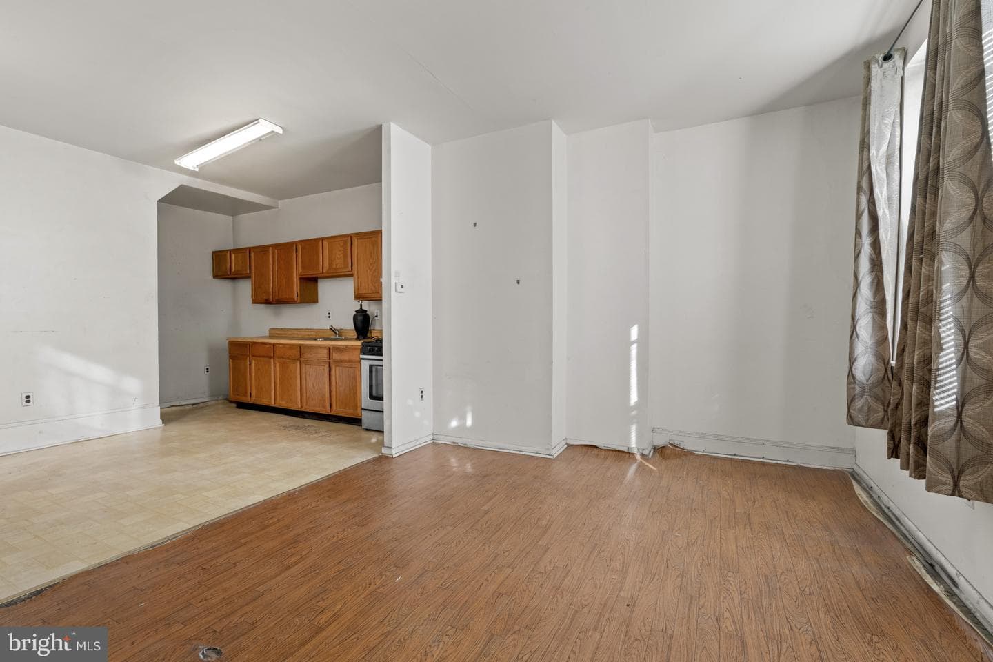 1812 S 5th Street photo 3