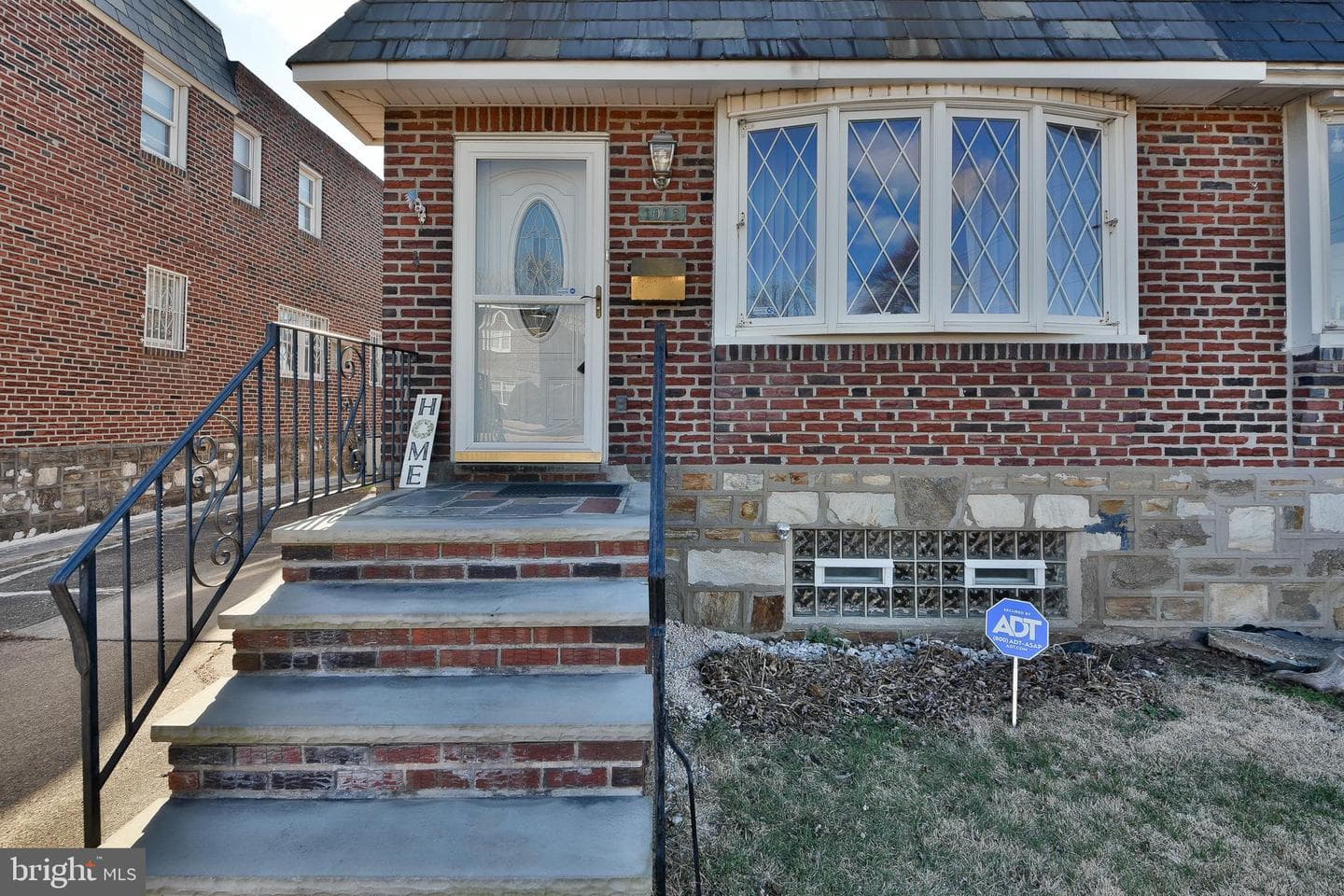 1012 Saint Vincent Street photo 3