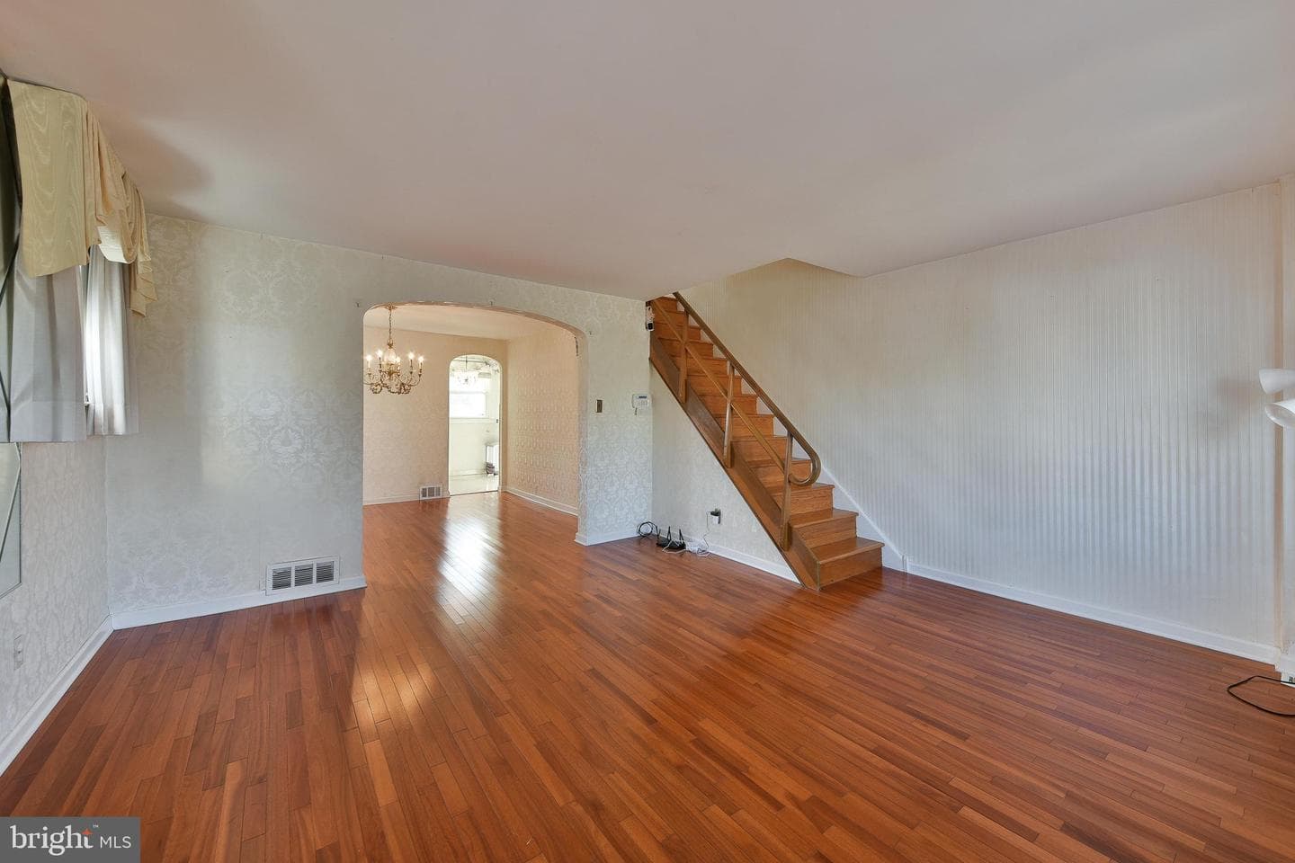 1012 Saint Vincent Street photo 5