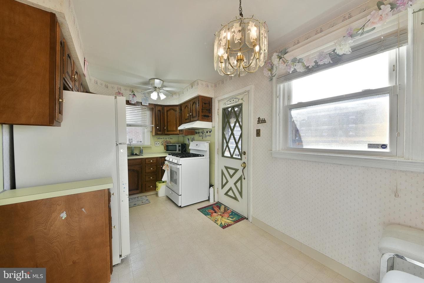 1012 Saint Vincent Street photo 9
