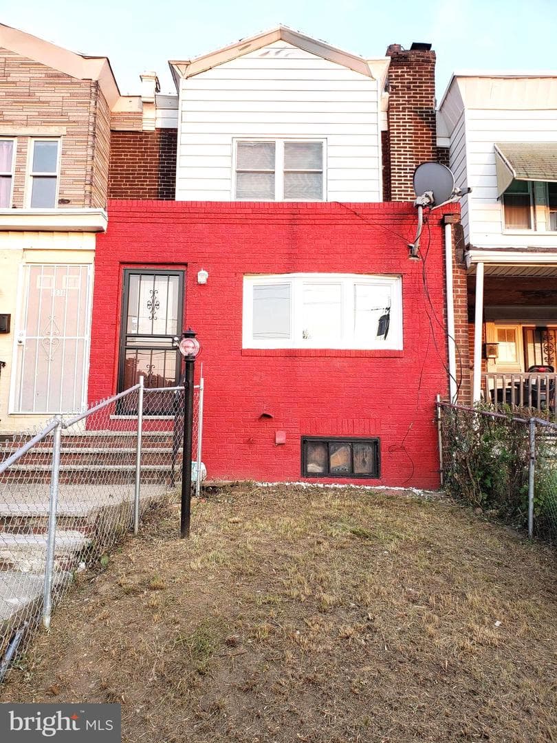 5640 Elmwood Avenue, Philadelphia