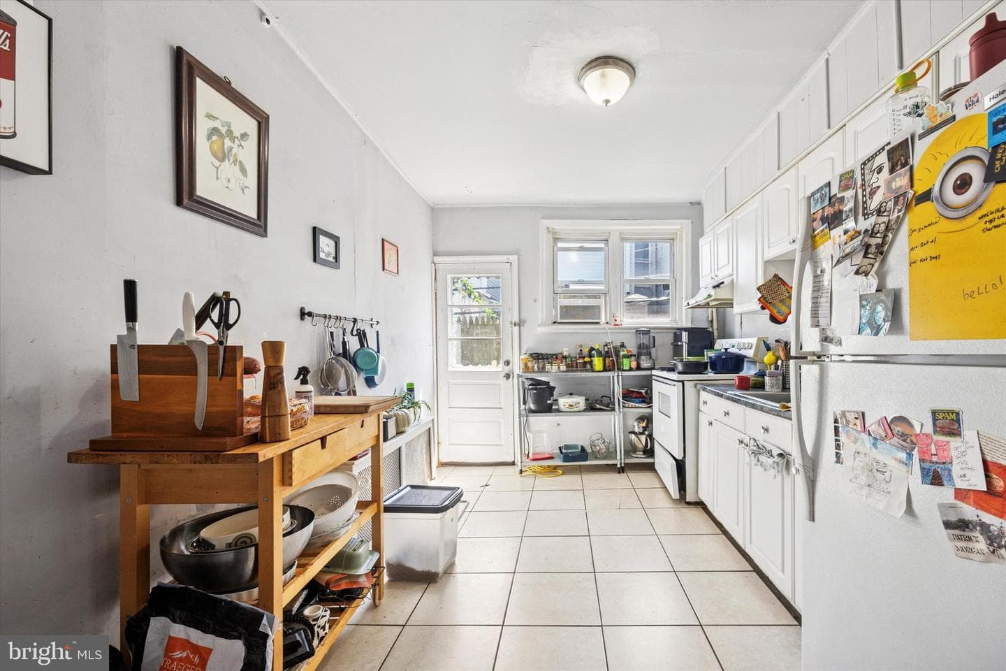 1726 Watkins Street photo 6