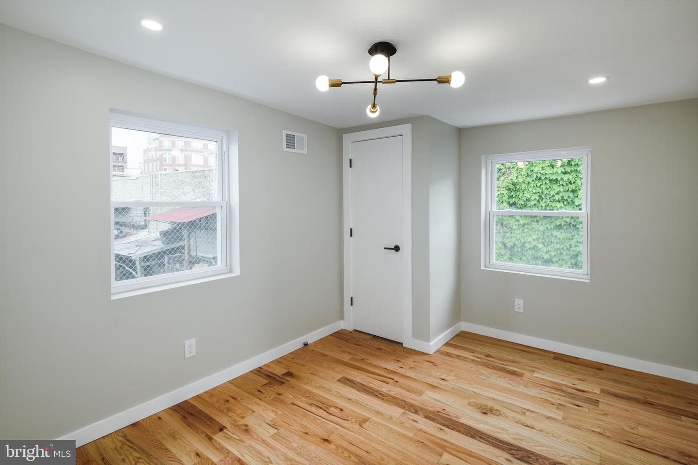 1129 S 12th Street photo 19