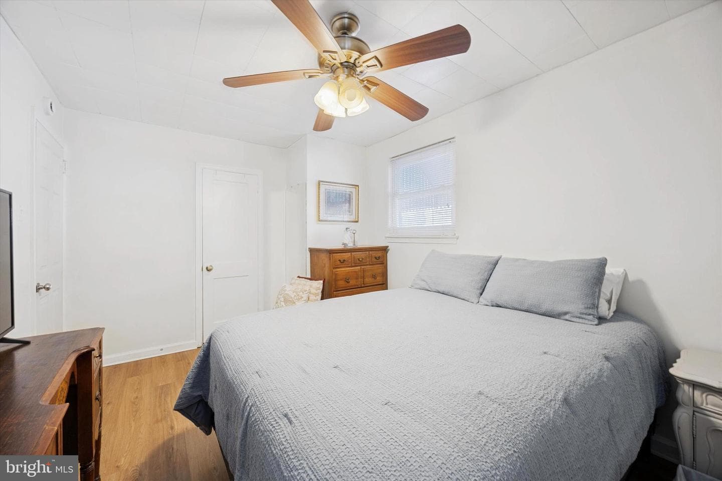 4337 J Street photo 14