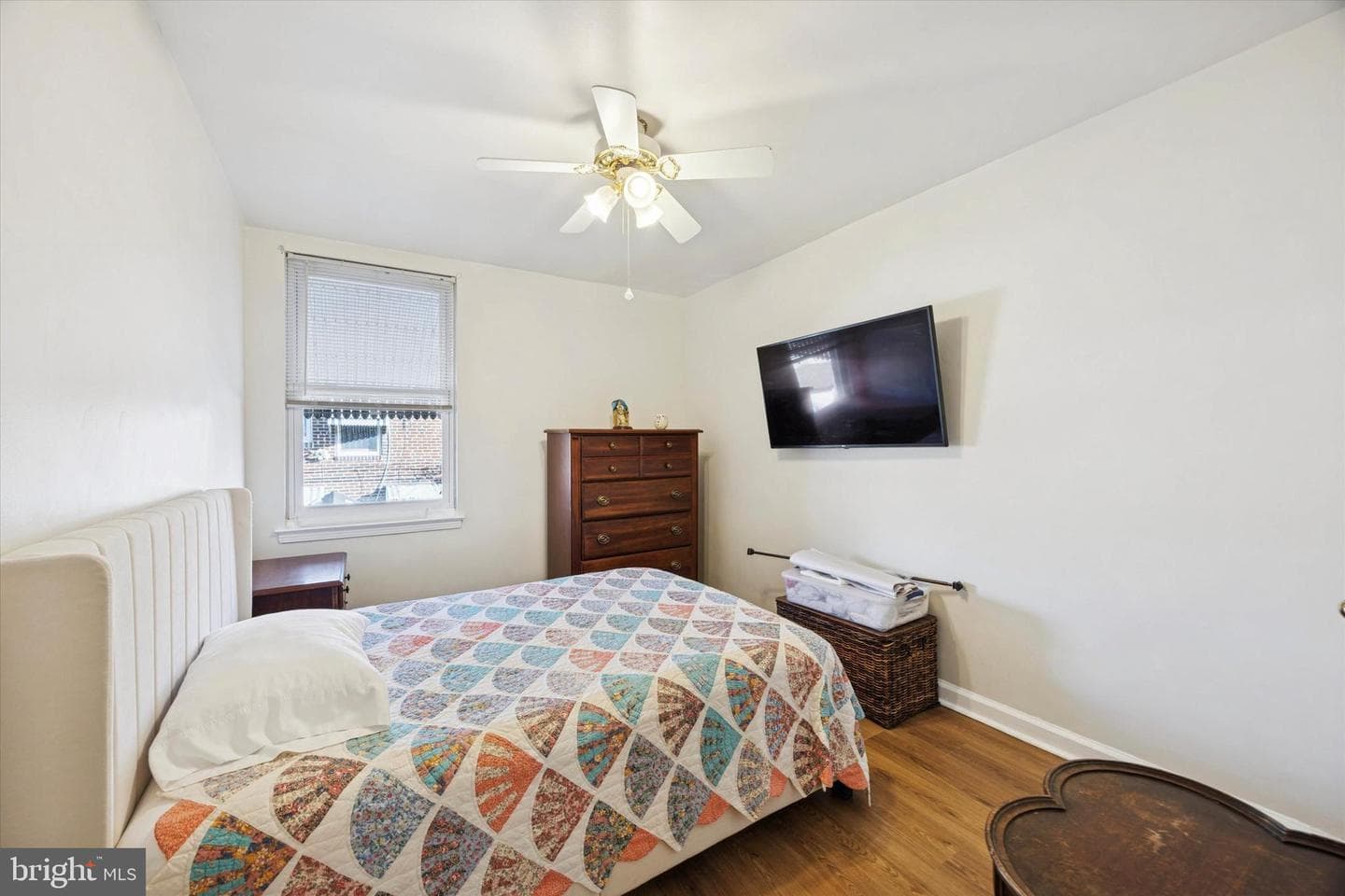 4337 J Street photo 18