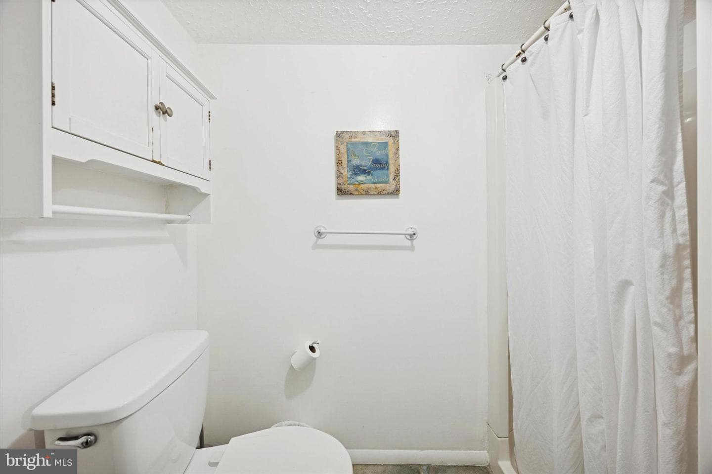 4337 J Street photo 24