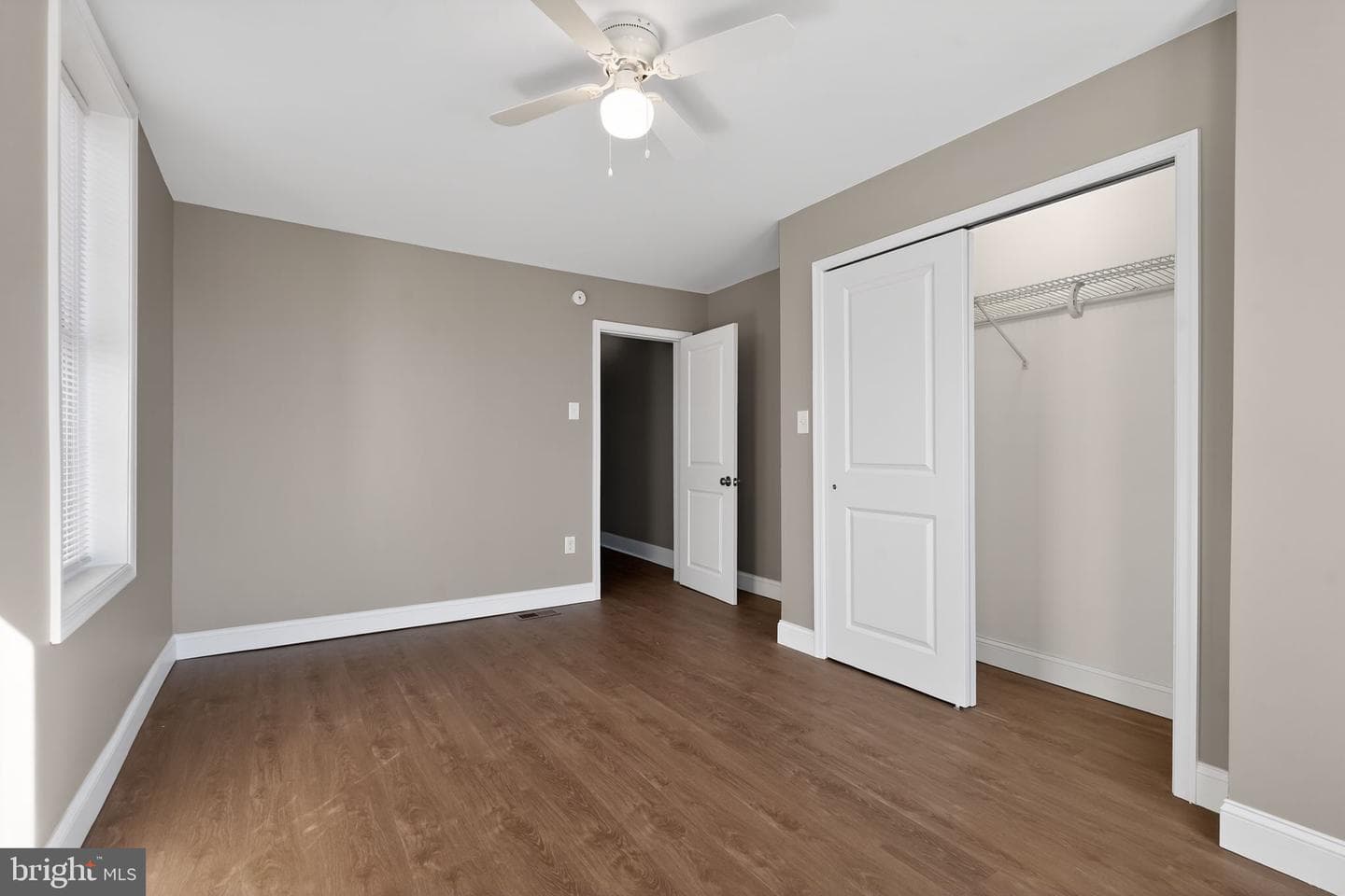 6136 Vine Street photo 19